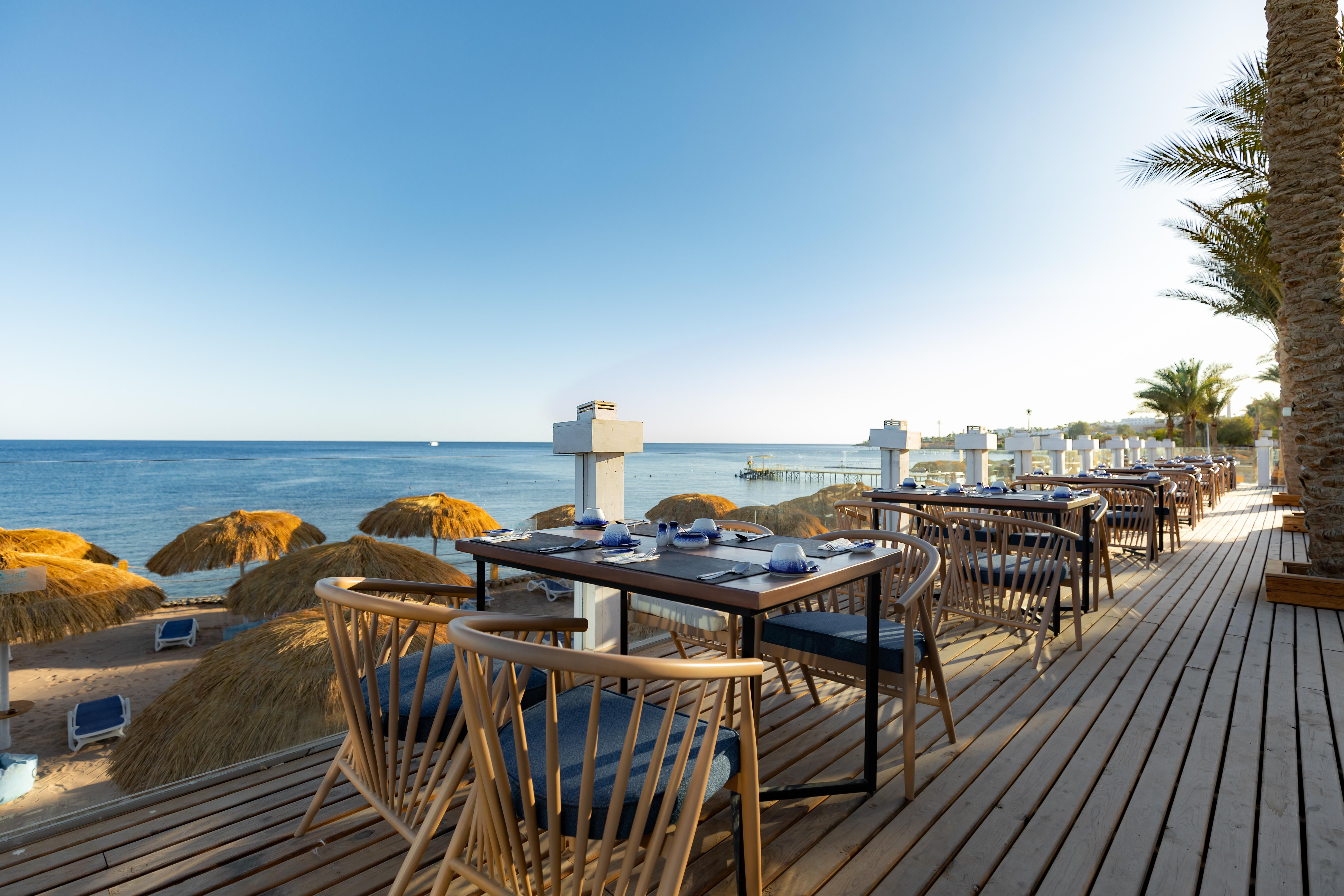 Sunrise Diamond Beach Resort -Grand Select Sharm el Sheikh Esterno foto The Deck