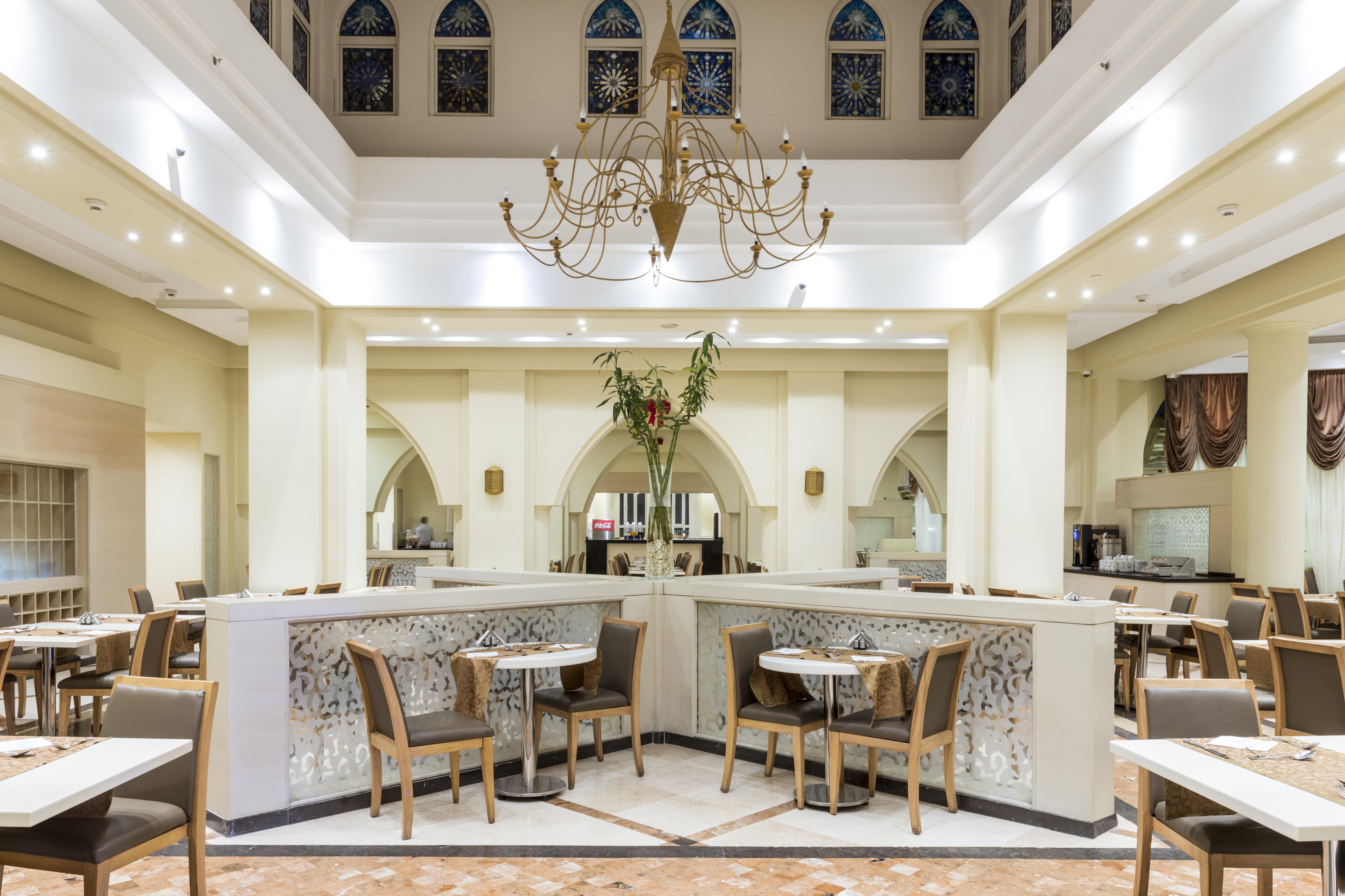 Sunrise Diamond Beach Resort -Grand Select Sharm el Sheikh Esterno foto The restaurant